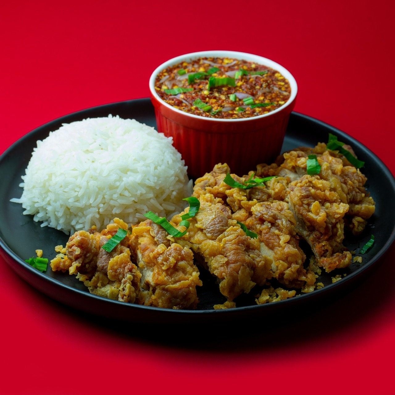 ข้าวยำไก่แซ่บ