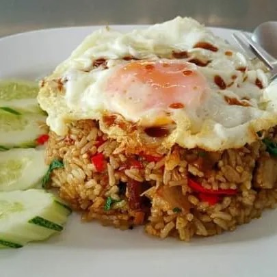 ข้าวกะเพราคลุก