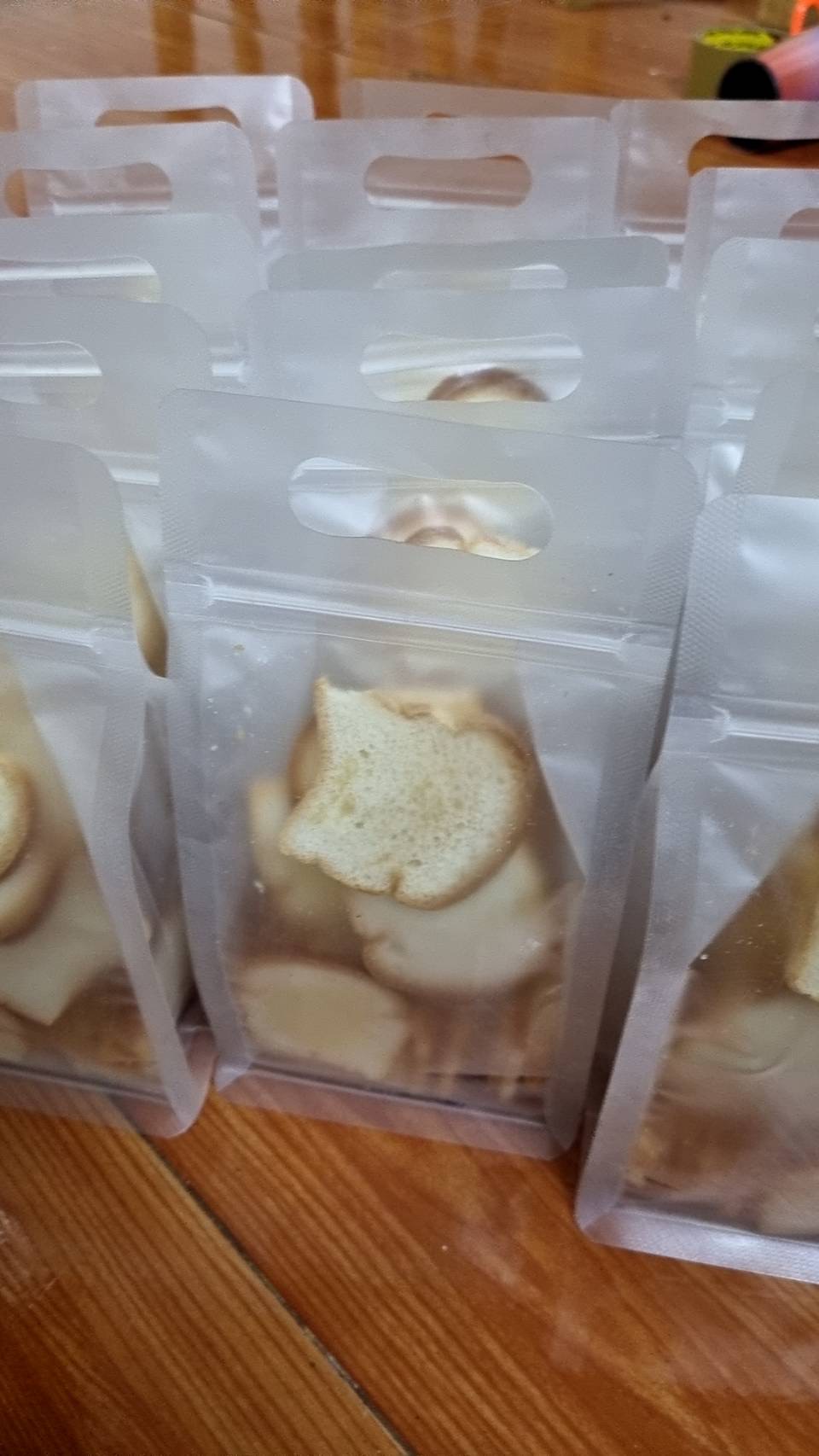 ขนมปังกรอบ เนยน้ำตาล