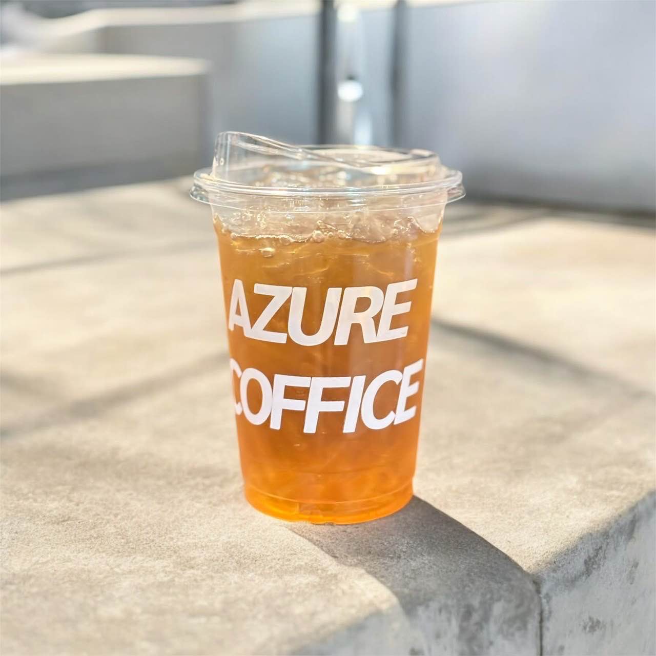 Iced peach tea