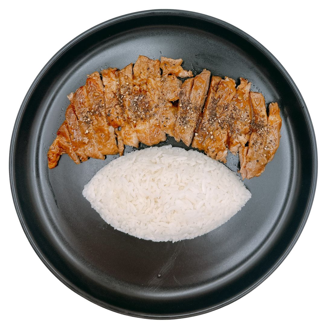 ข้าวหน้าสเต็กหมูพริกไทยดำ