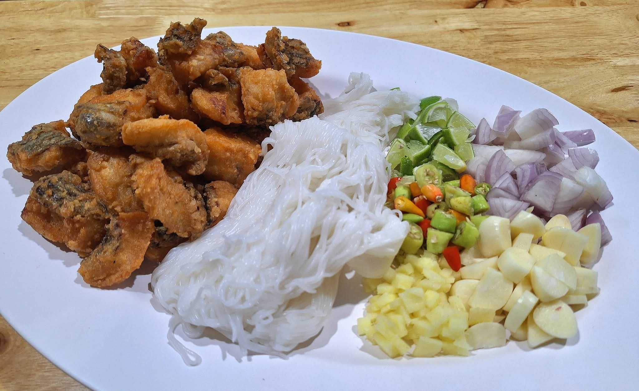 เมี่ยงปลากรอบ